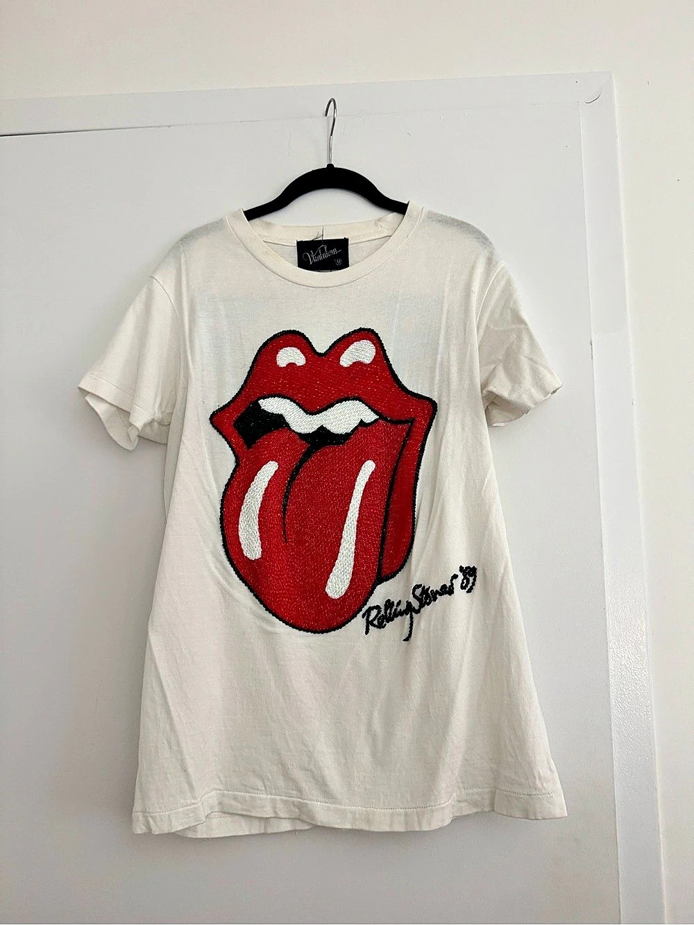 The Rolling Stones Rolling Stones Tongue Logo Tee Graphic Tee in White & Red Han